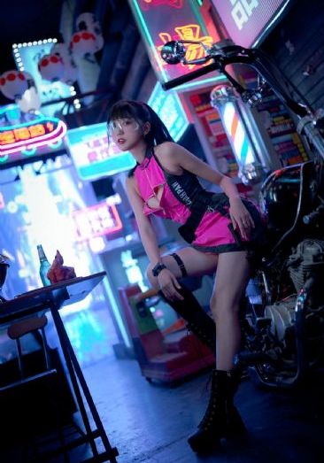 欧美健身丰乳肥臀_4K神马影院手机在线
