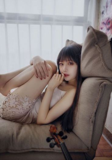 亚洲精品传媒二区欧美_BD英语免费观看视频