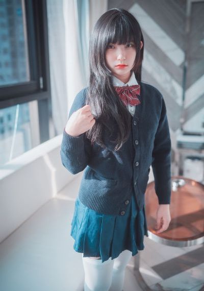 欧美女装连体裤_BD韩语在线视频观看