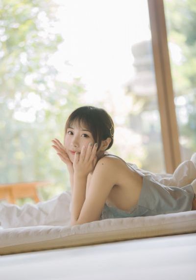 欧美风换装游戏_BD韩语神马在线观看