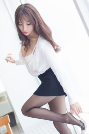 欧美女装大佬主播_HD电视剧在线观看