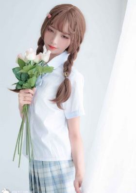 日韩精品成人色青青草视颖偷拍_4K高清完整版播放