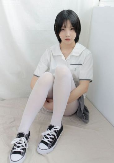 欧美打底衫_720免费播放