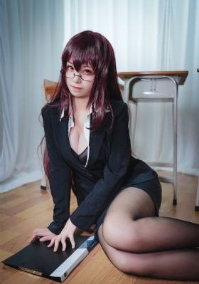 秋霞理论_无删减在线播放