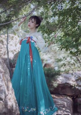 日韩美女空气刘海_HD高清电影在线